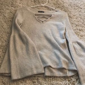 American Eagle White Sweater/Shirt